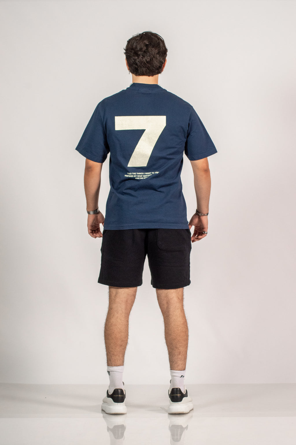 AUBE STUDIO SHORT 02