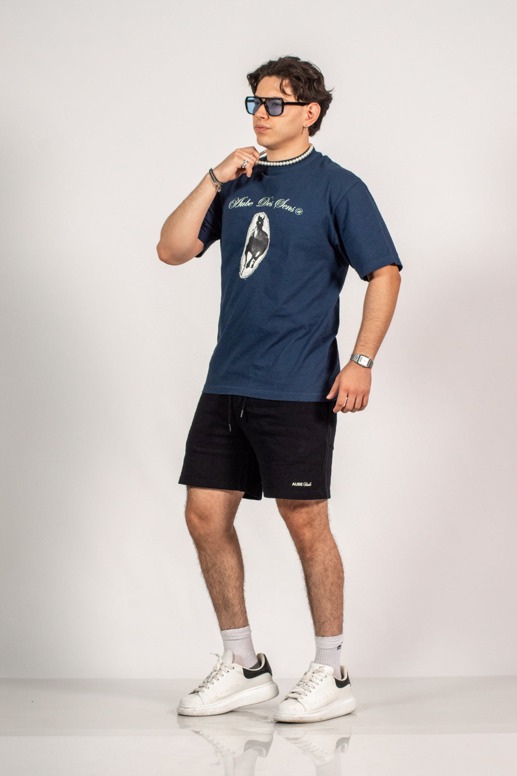 AUBE STUDIO SHORT 02