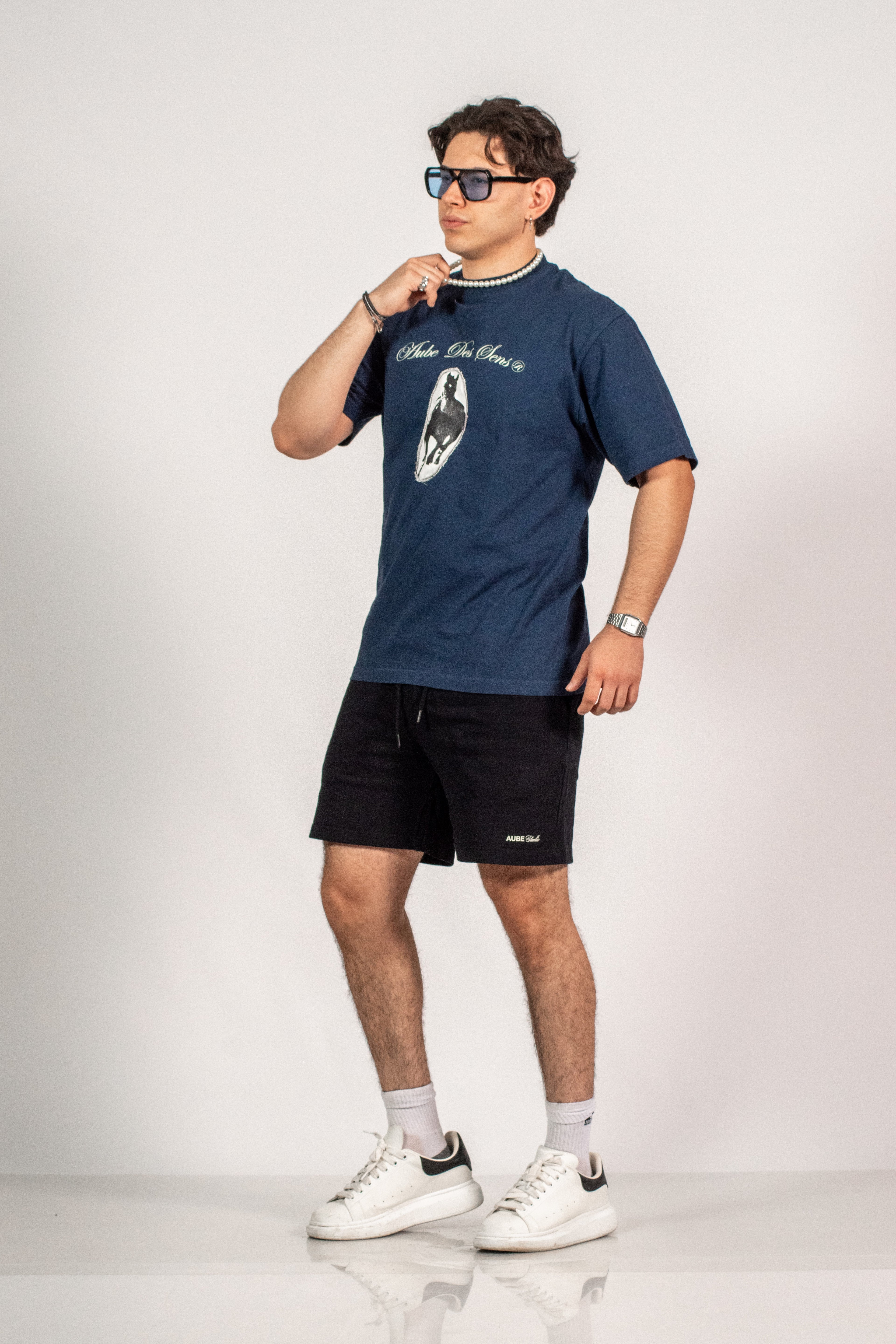 AUBE STUDIO SHORT 02
