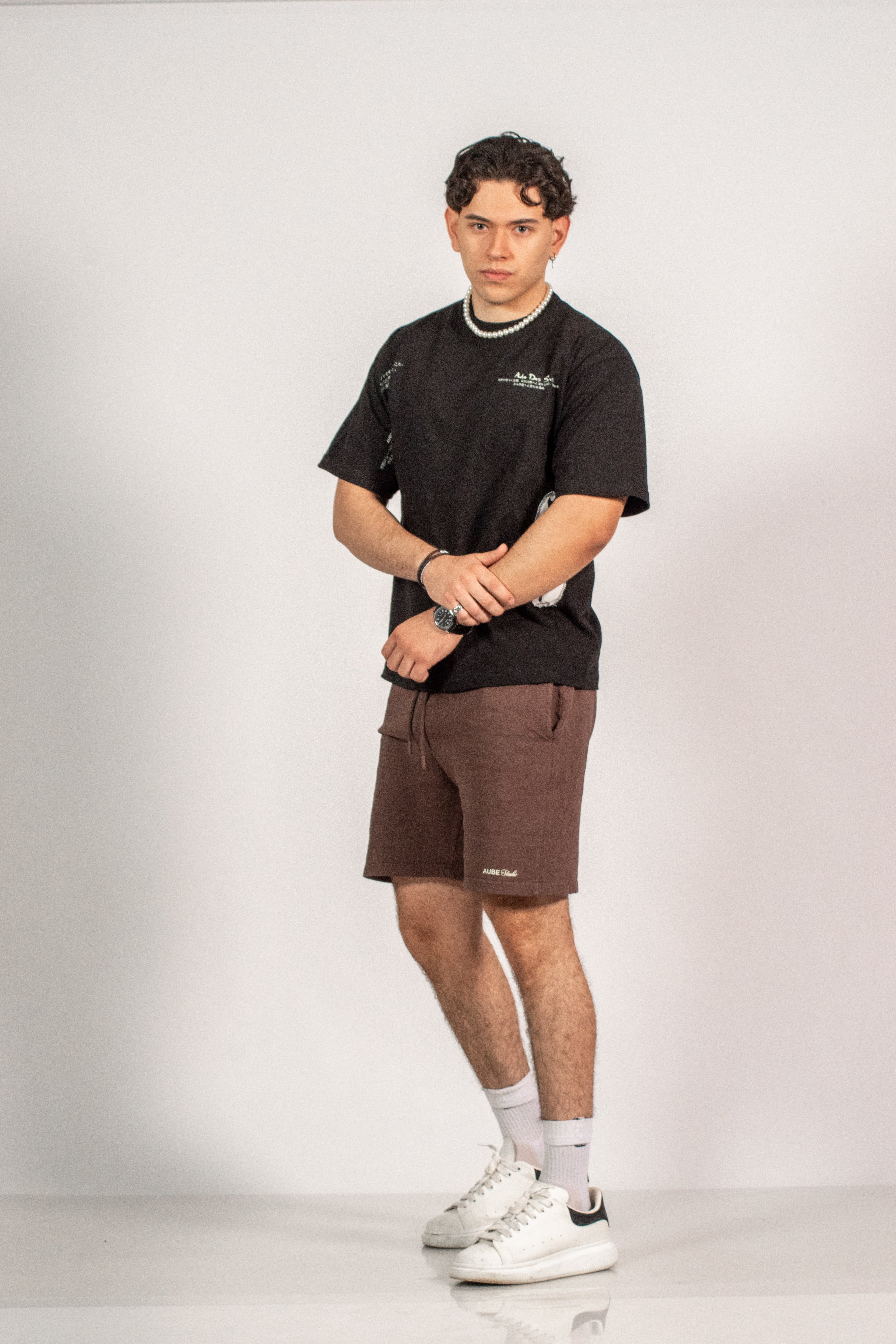 AUBE STUDIO SHORT 01